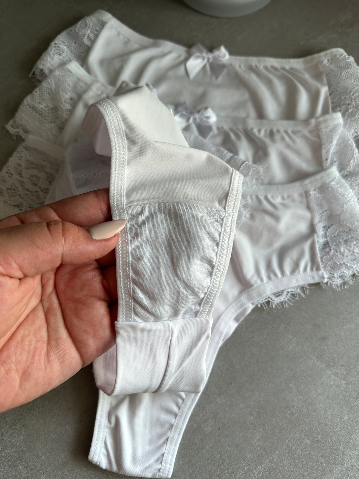 COMFORT LACE BRIEF – WHITE