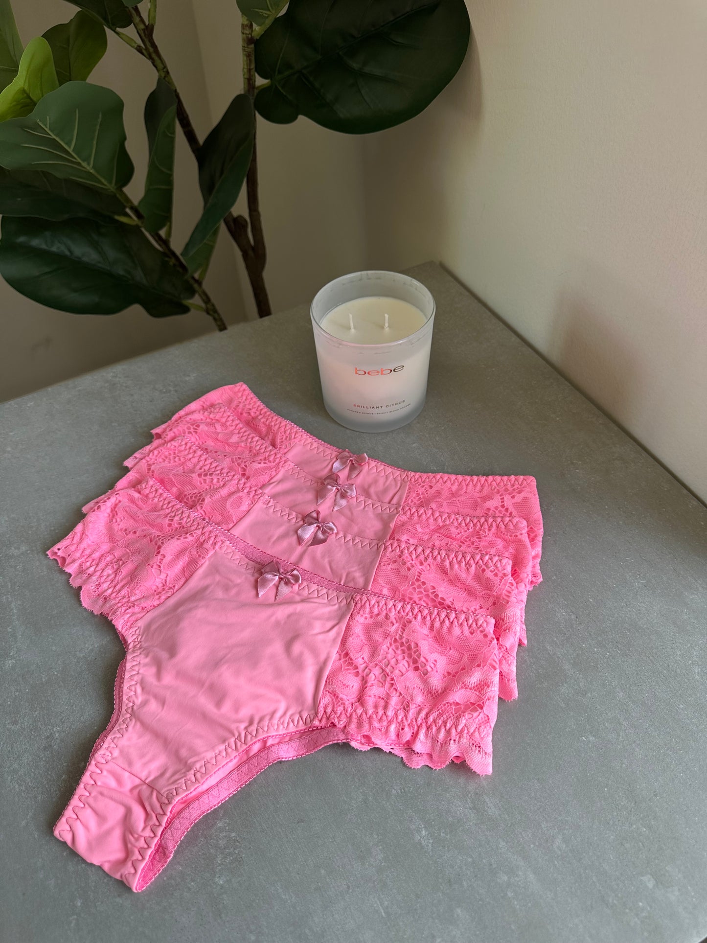 FULL COVERAGE BRIEF – NEON PINK