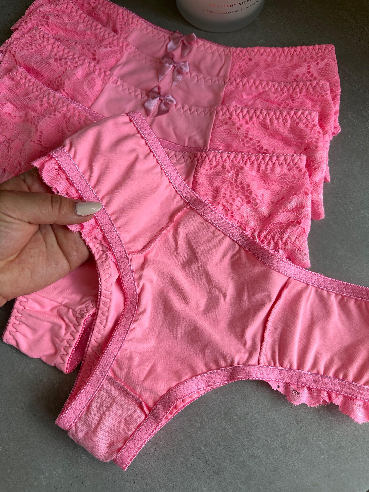 FULL COVERAGE BRIEF – NEON PINK