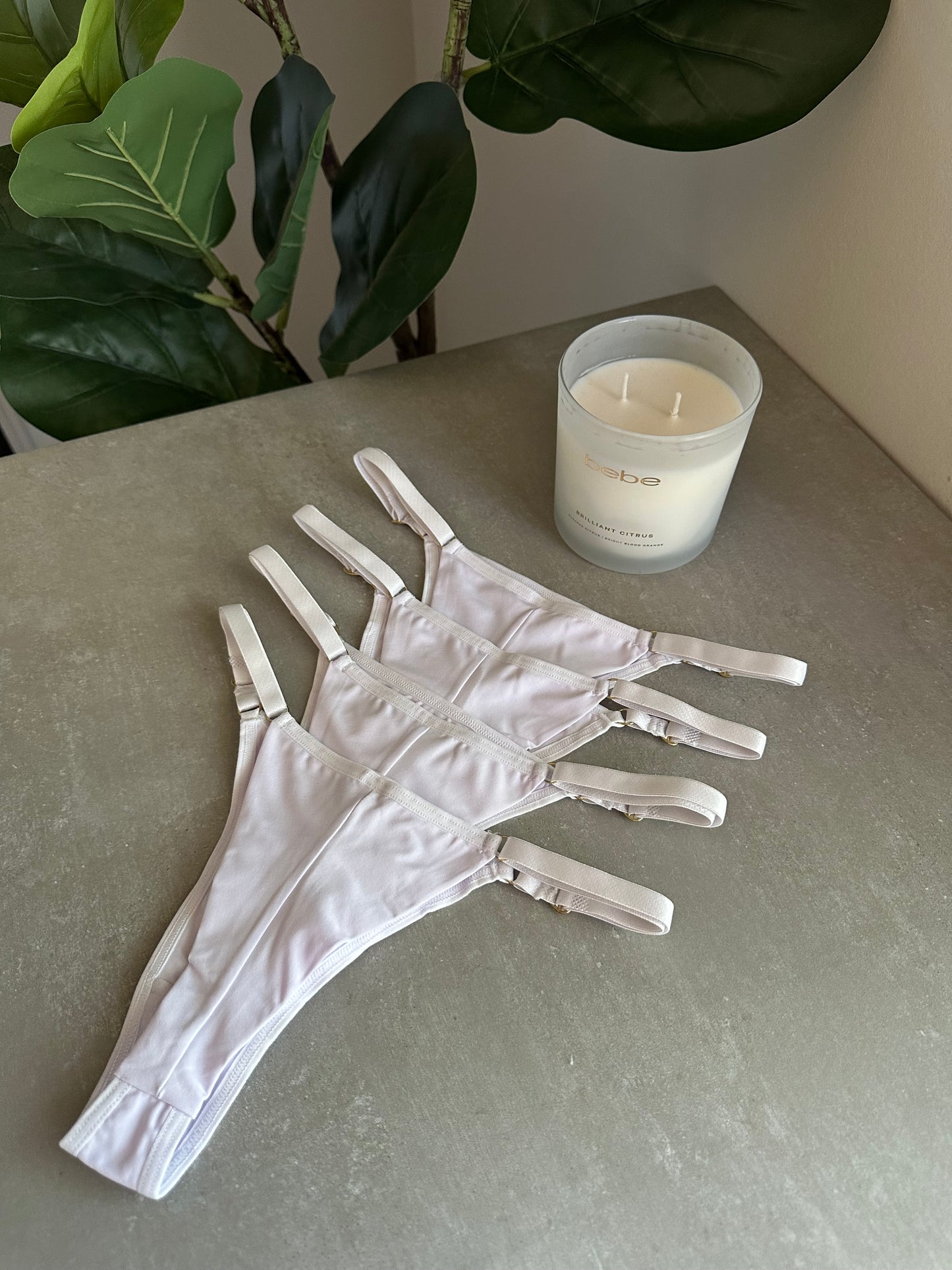SECOND SKIN ADJUSTABLE THONG – WHITE