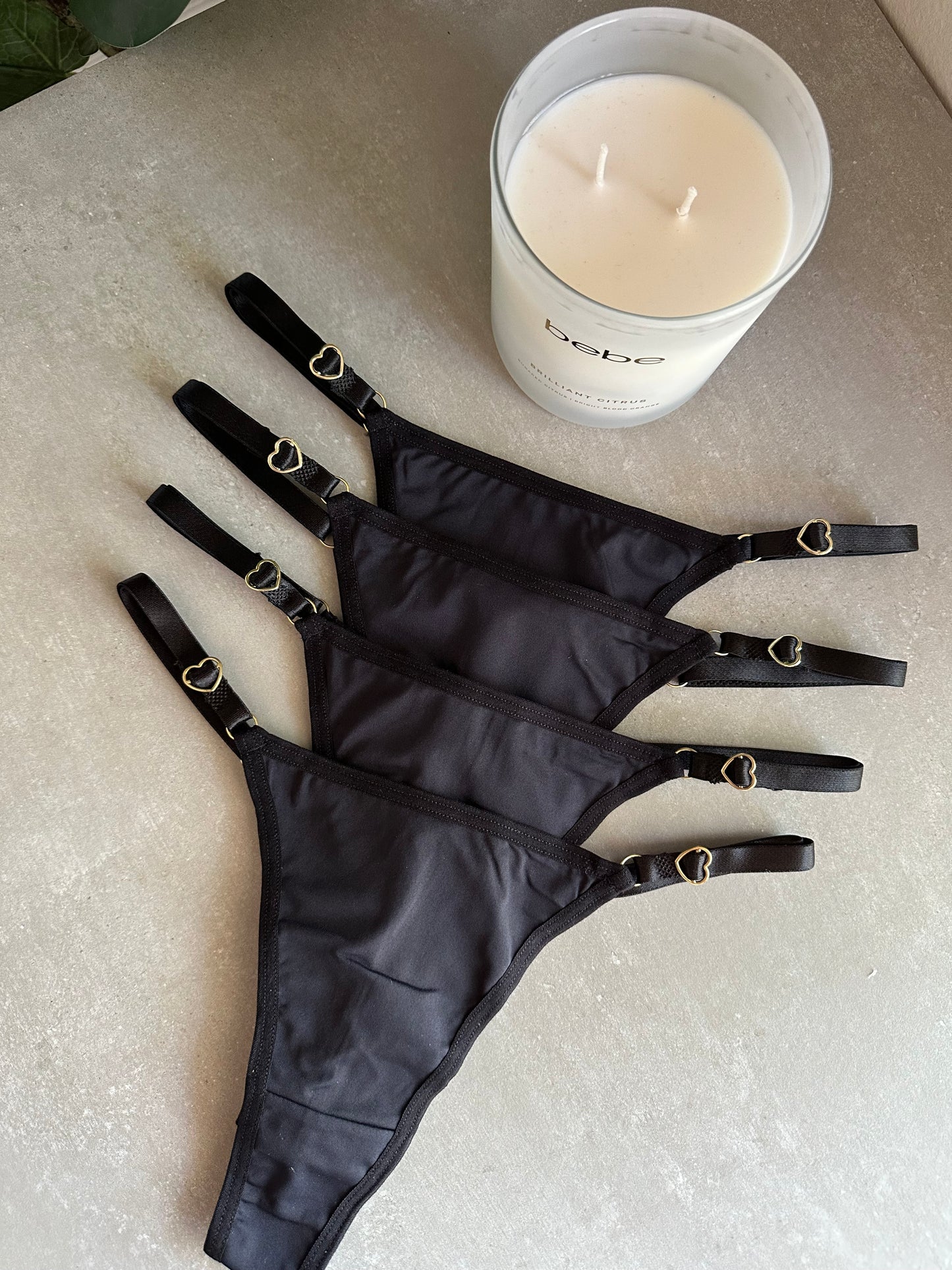 SECOND SKIN ADJUSTABLE THONG – BLACK