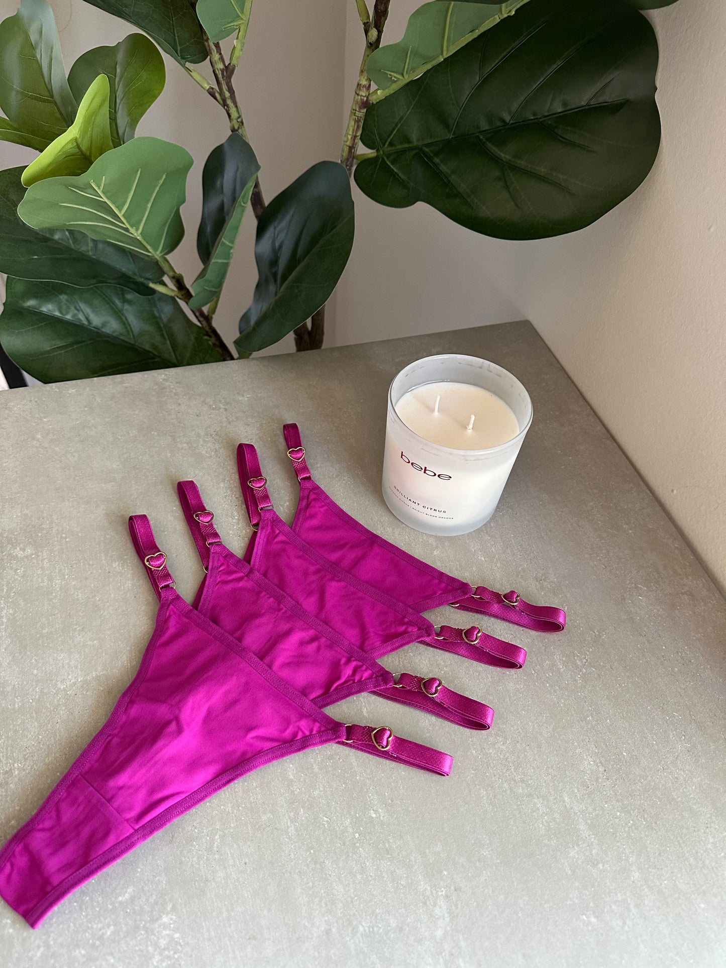 SECOND SKIN ADJUSTABLE THONG – FUCHSIA