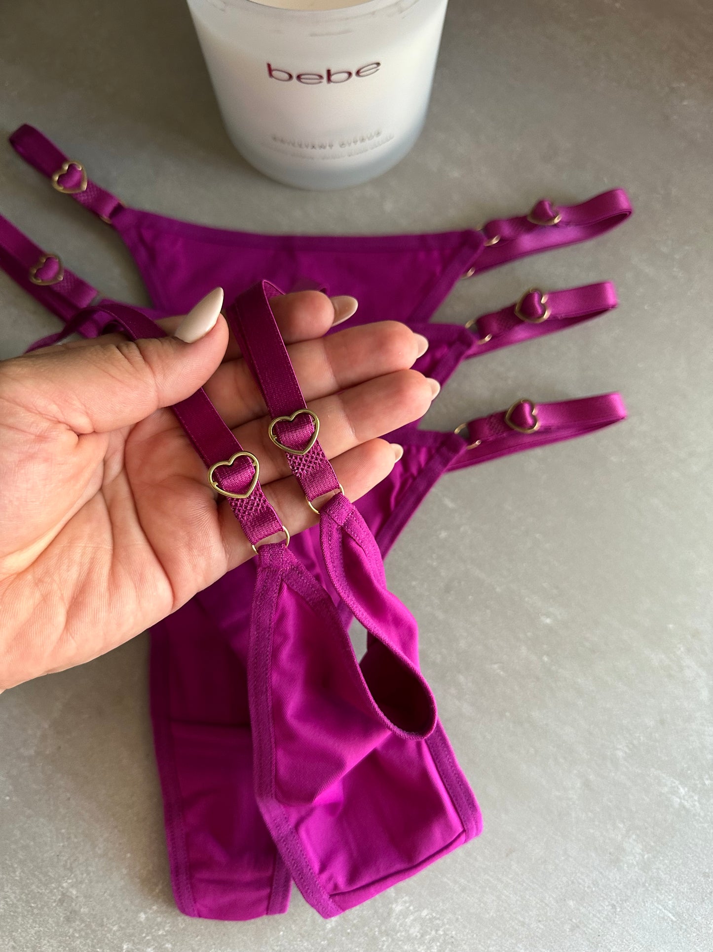 SECOND SKIN ADJUSTABLE THONG – FUCHSIA