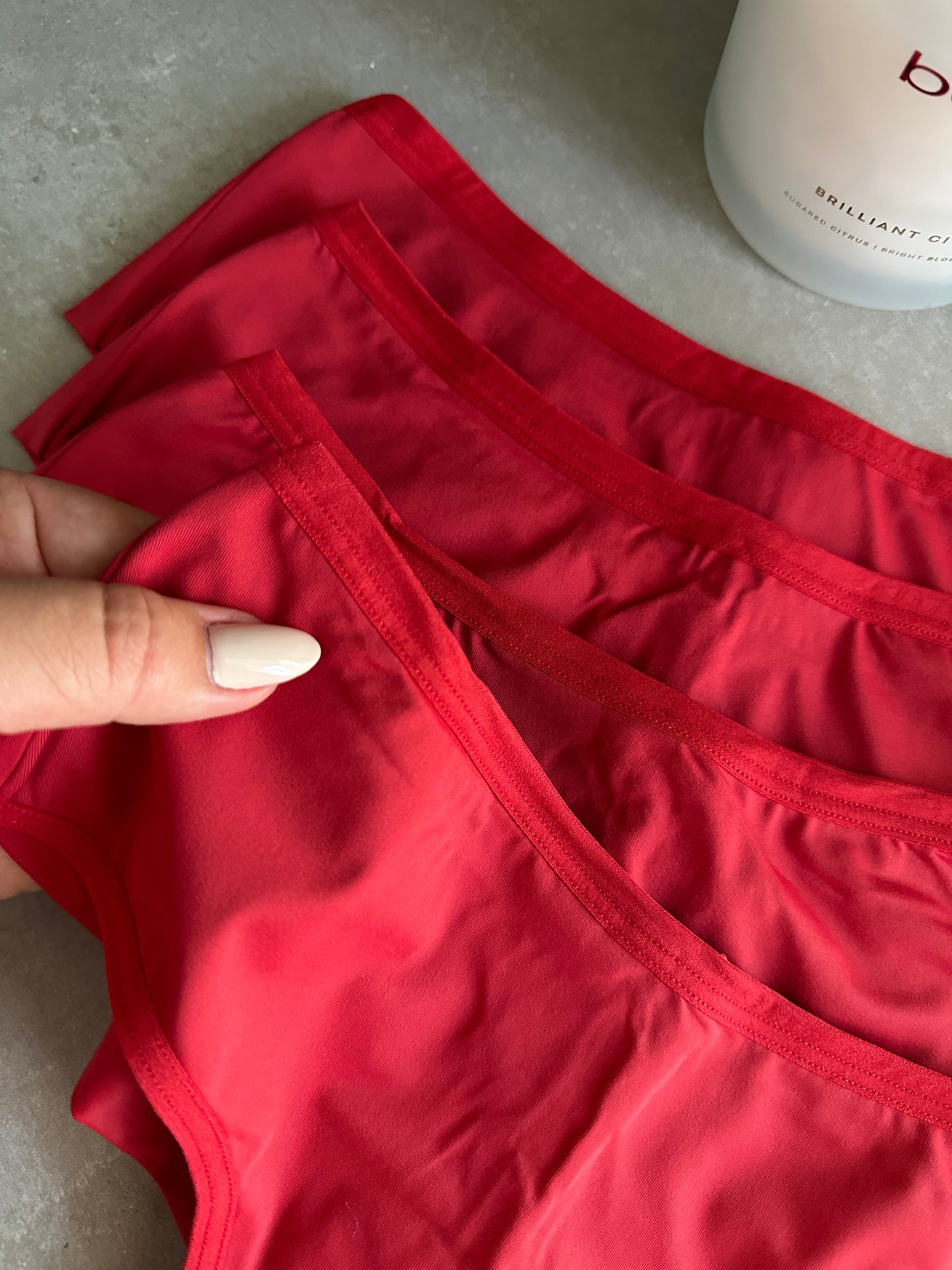 COMFORT MID-WAIST BRIEF – RED