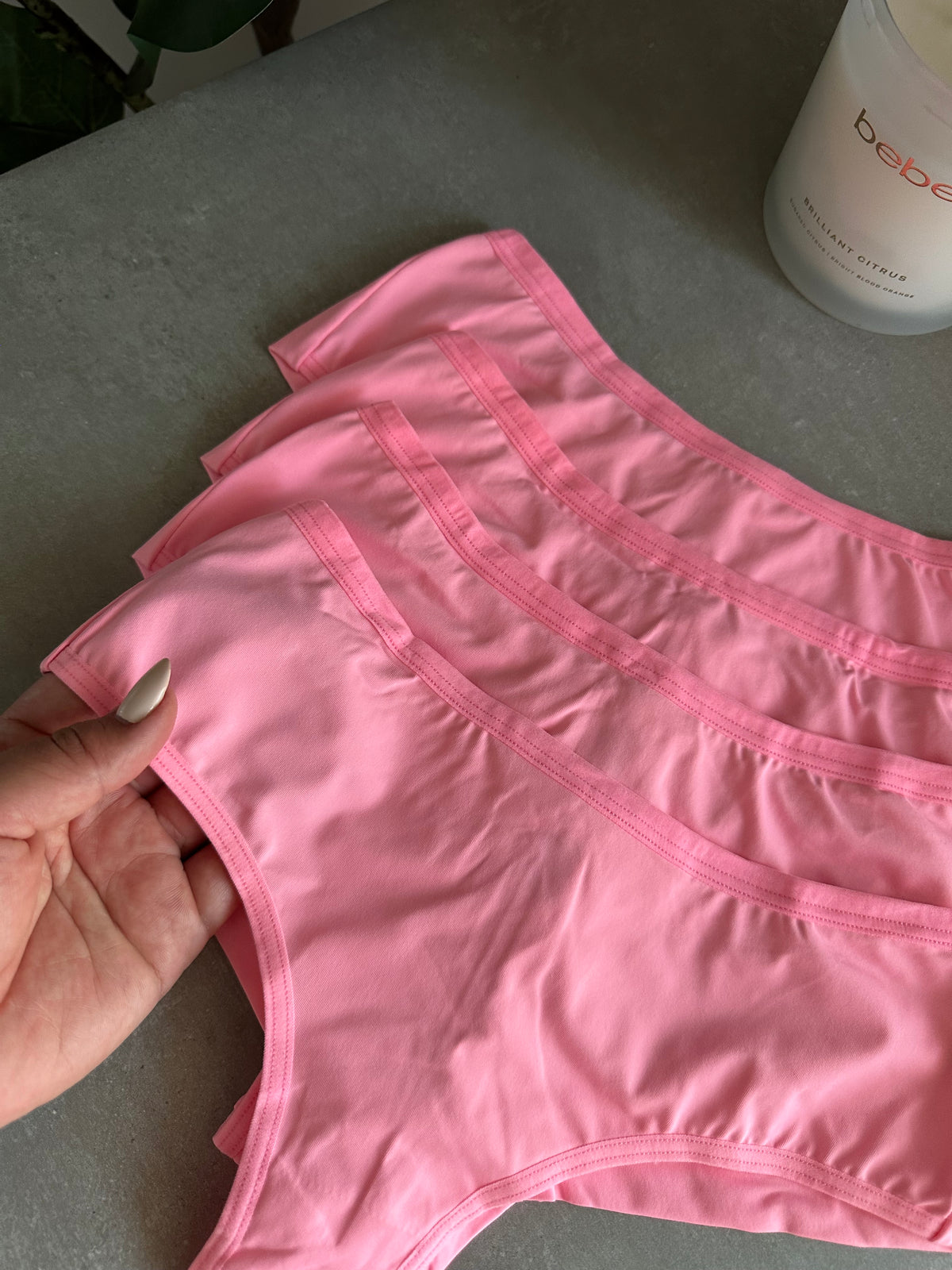 COMFORT MID-WAIST BRIEF – NEON PINK