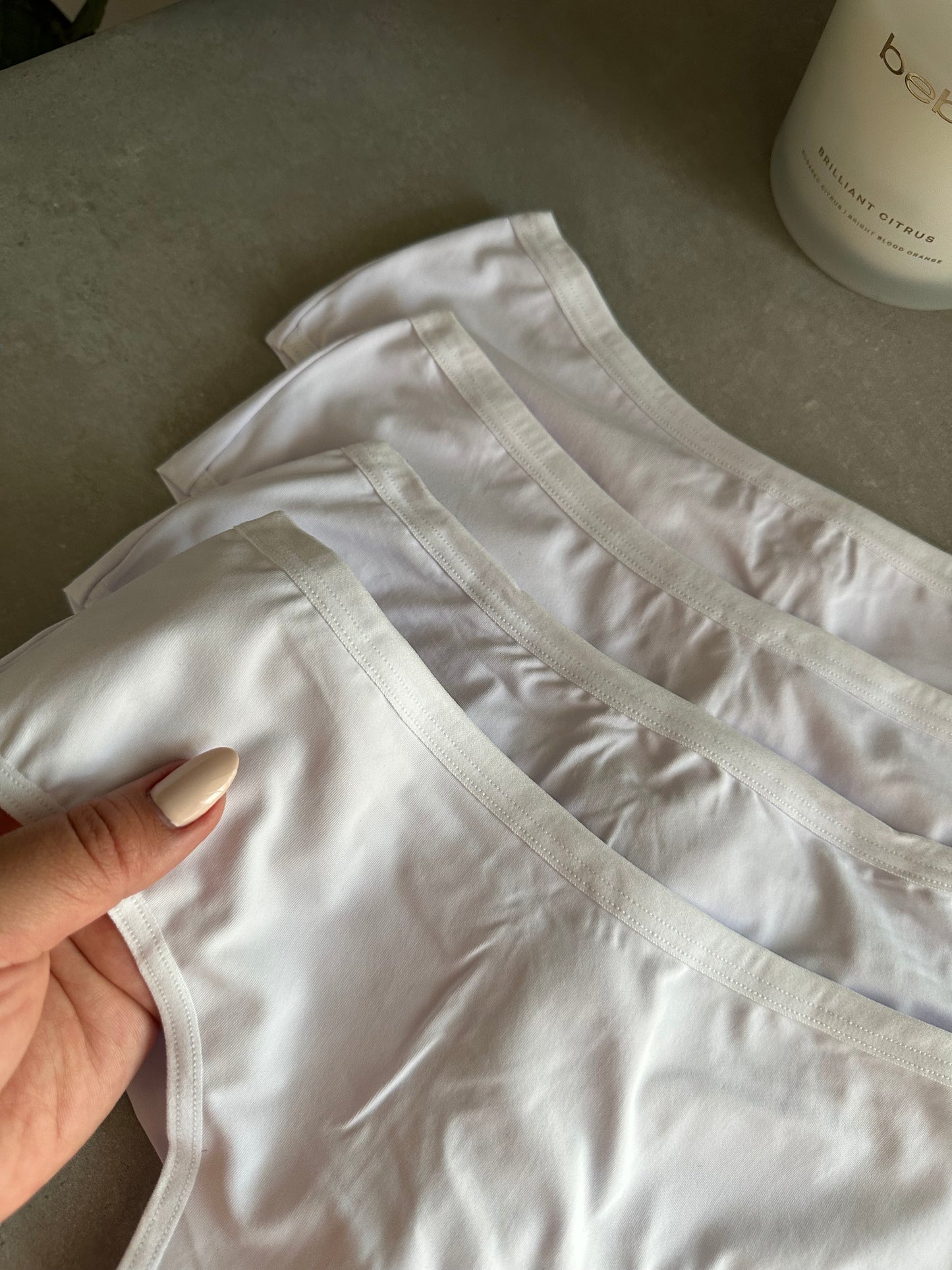 COMFORT MID-WAIST BRIEF – WHITE