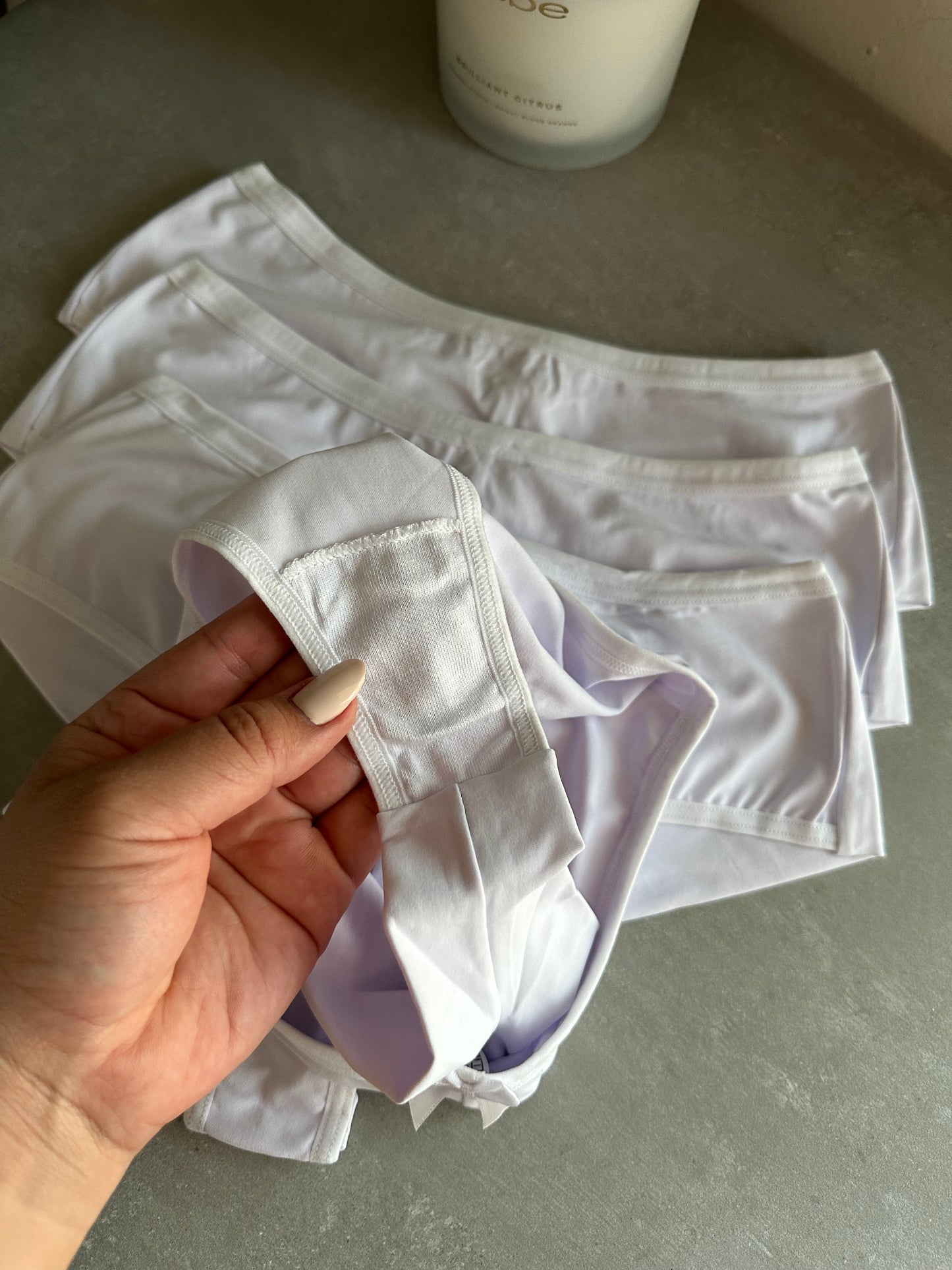 COMFORT MID-WAIST BRIEF – WHITE
