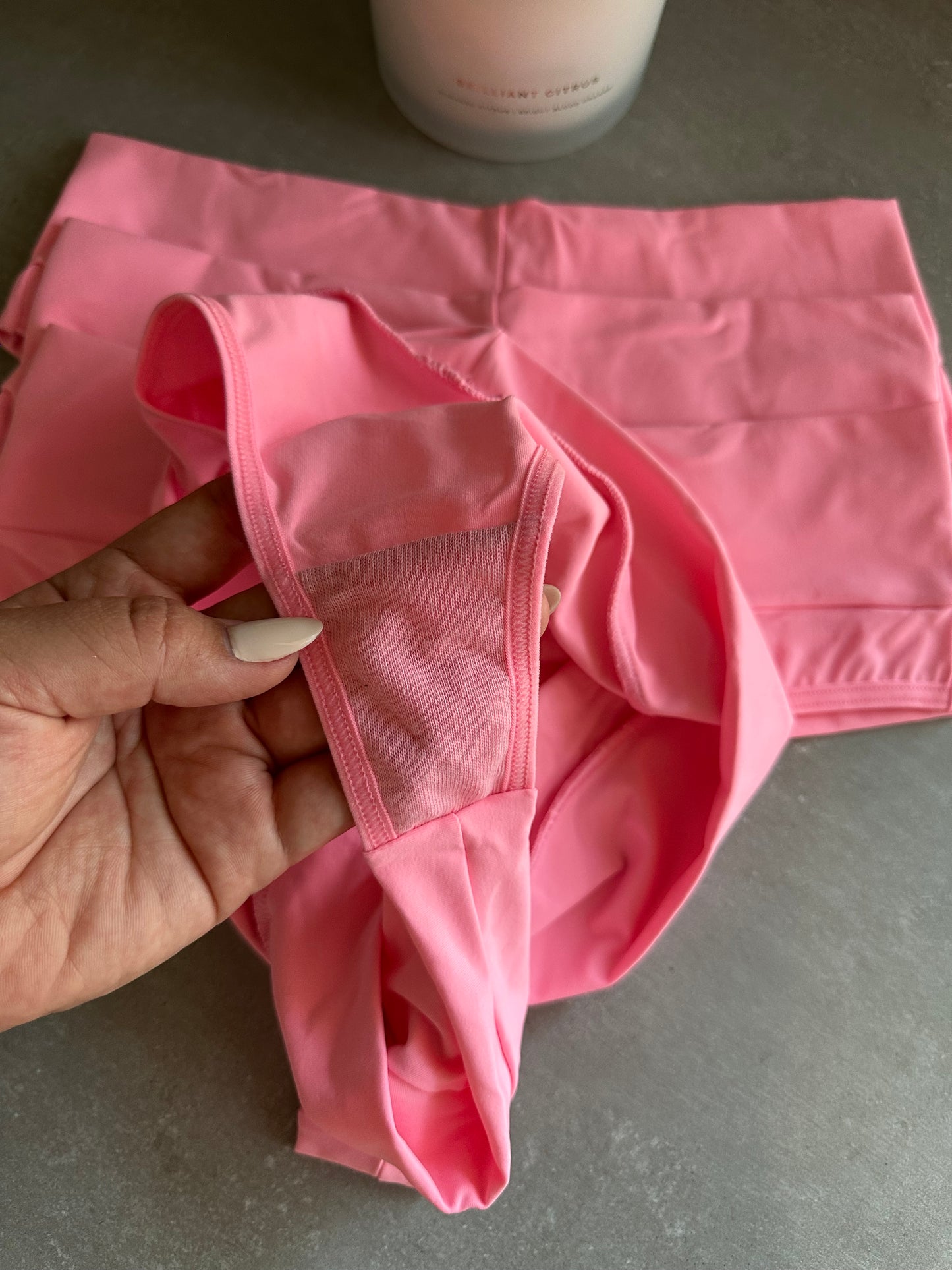 SCULPT HIGH-WAIST THONG – NEON PINK