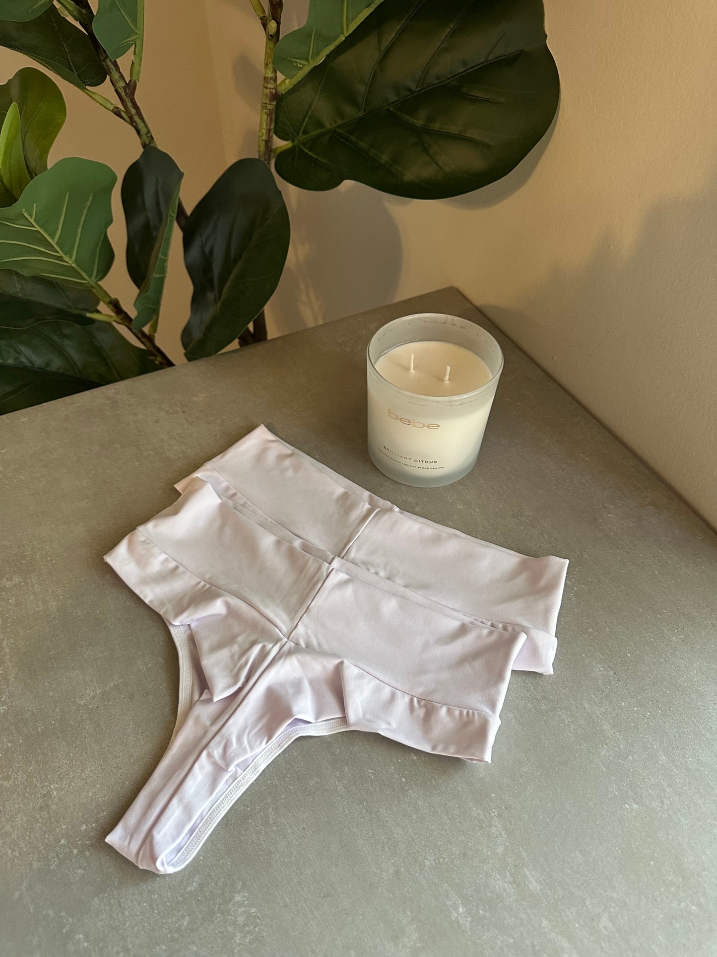 SCULPT HIGH-WAIST THONG – WHITE