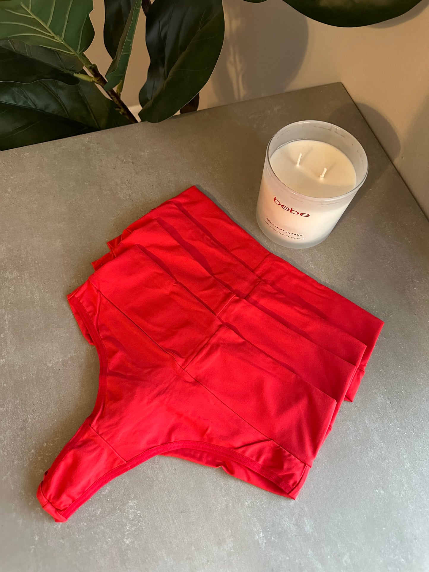 SCULPT HIGH-WAIST THONG – RED