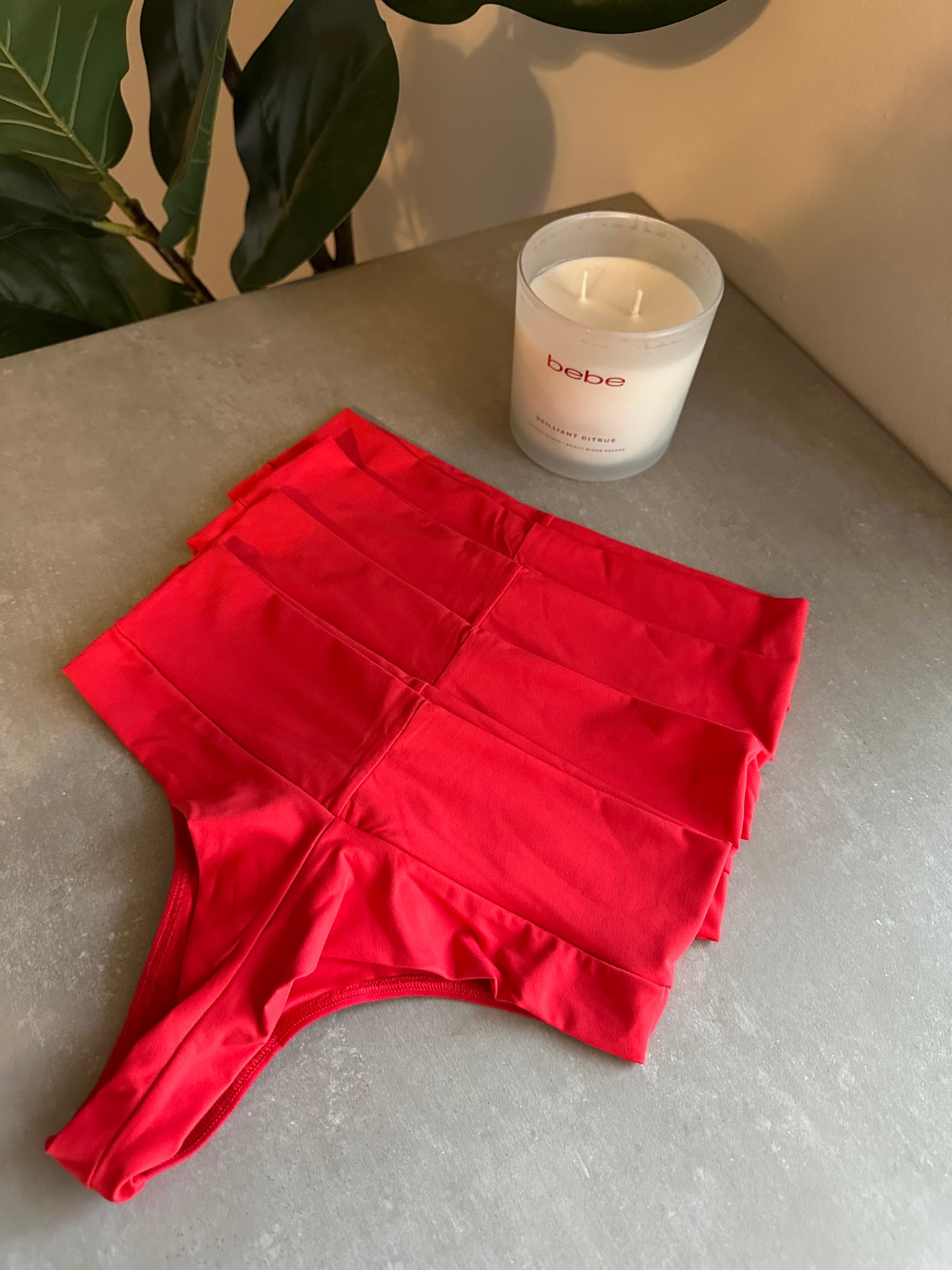 SCULPT HIGH-WAIST THONG – RED