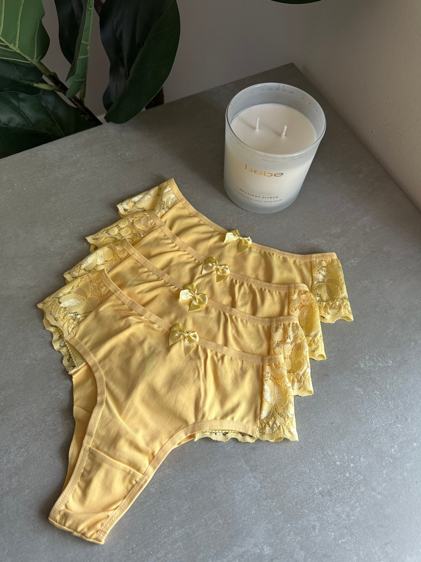 COMFORT LACE BRIEF – YELLOW