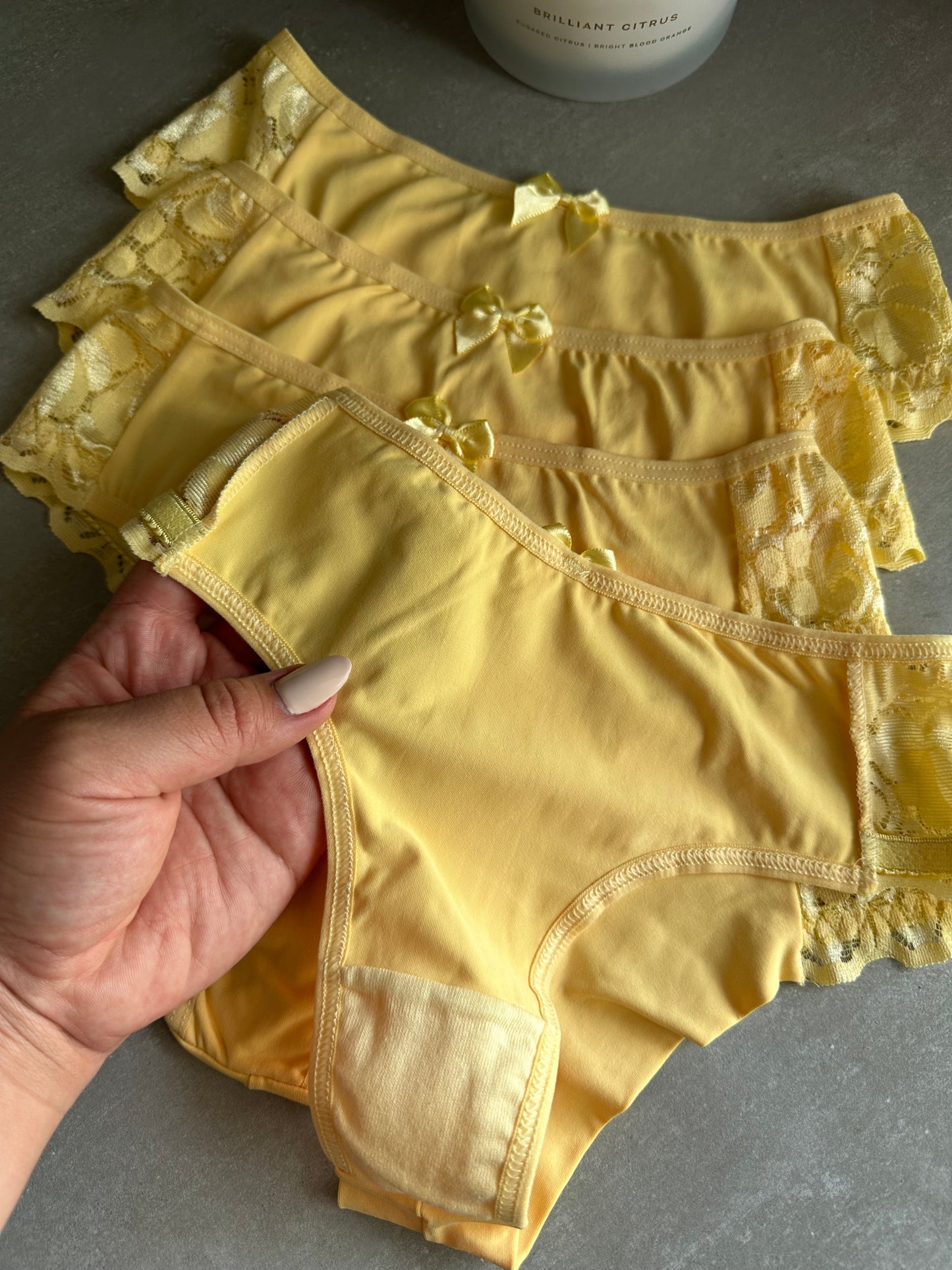 COMFORT LACE BRIEF – YELLOW