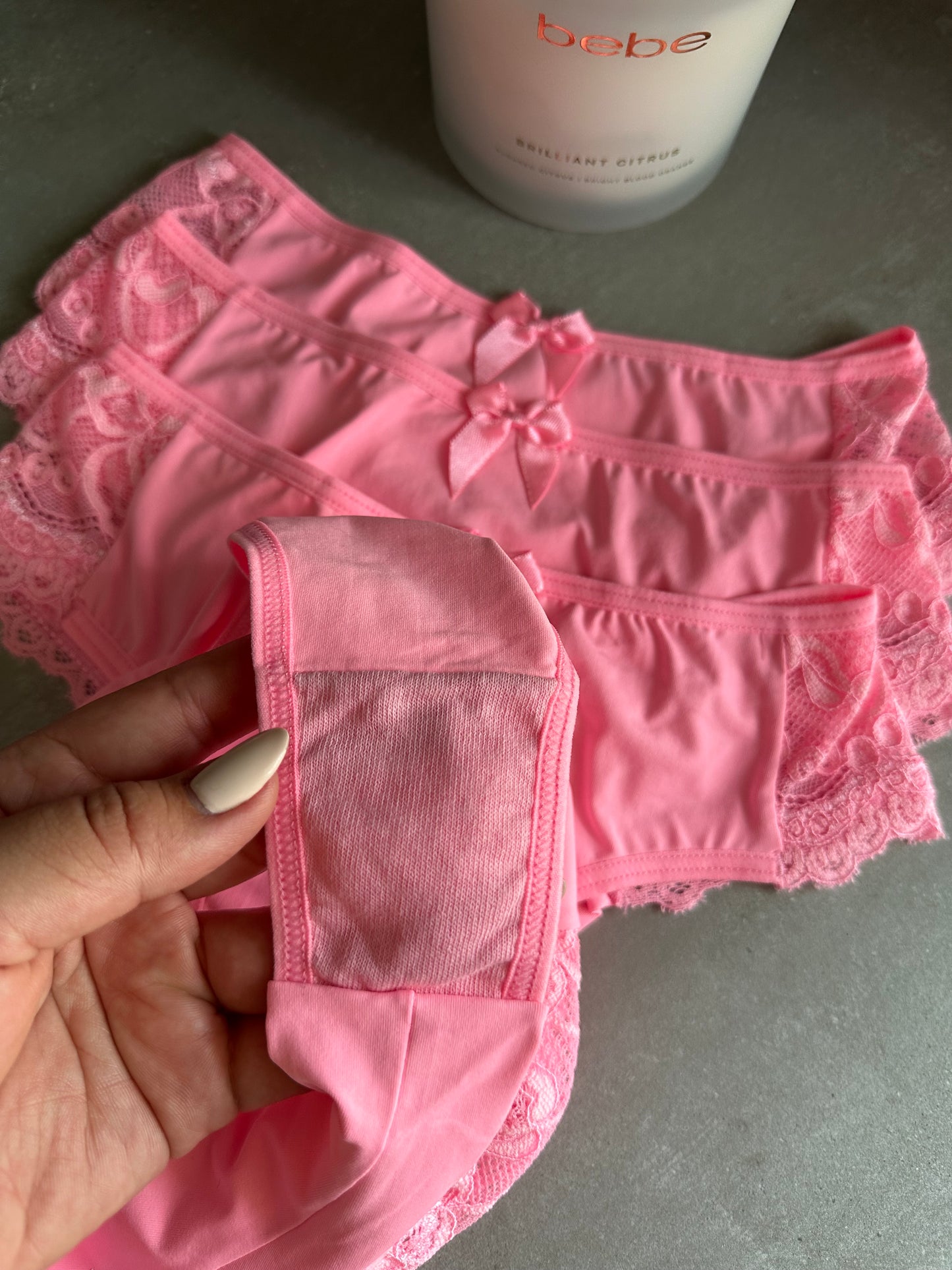 COMFORT LACE BRIEF – NEON PINK