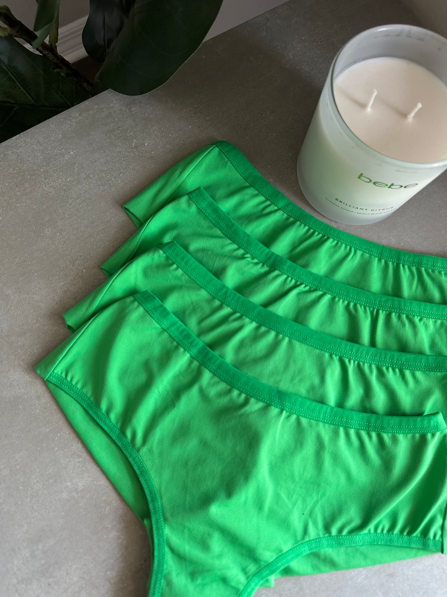 COMFORT MID-WAIST BRIEF – GREEN