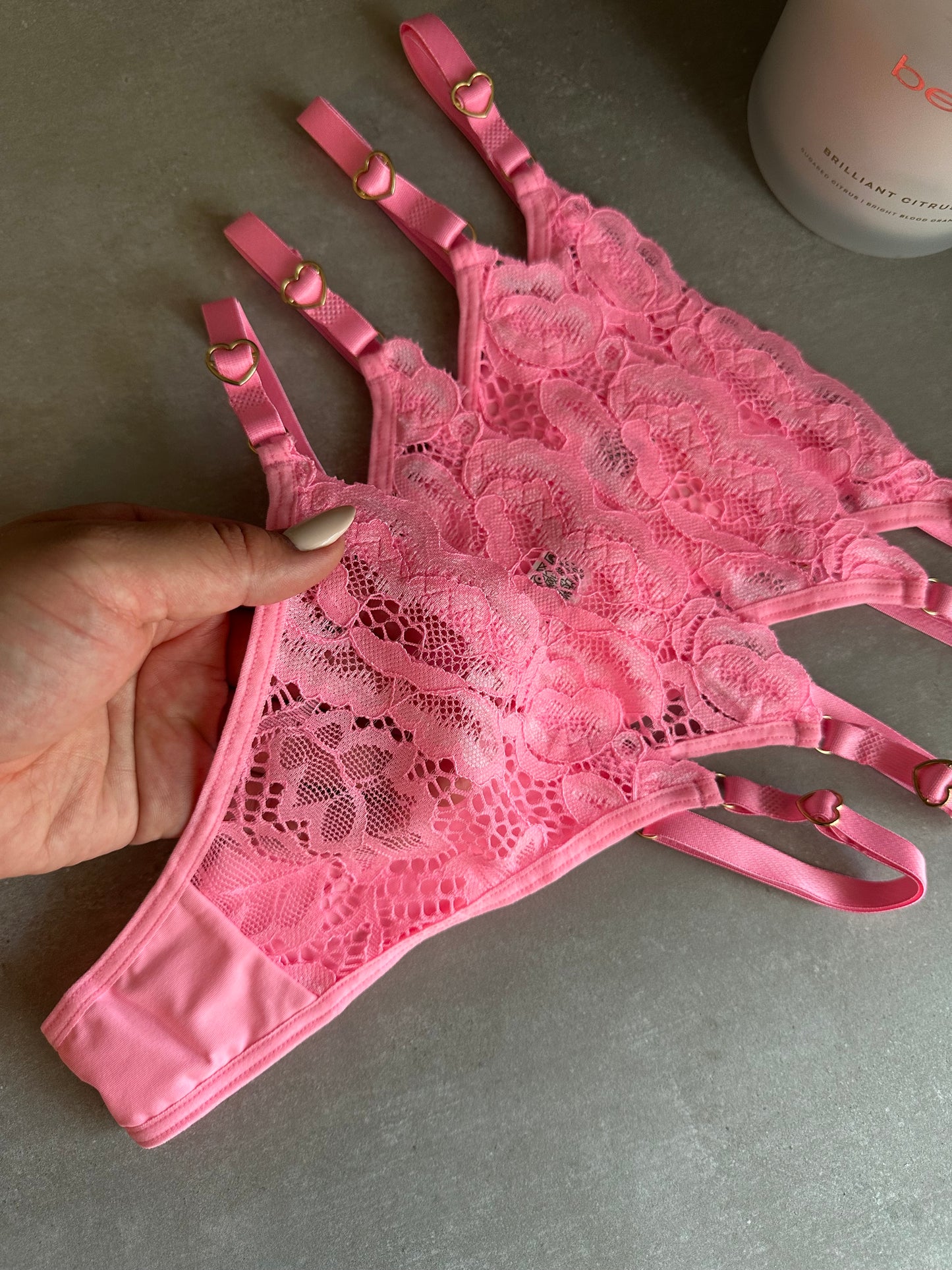 SECOND SKIN LACE THONG – NEON PINK
