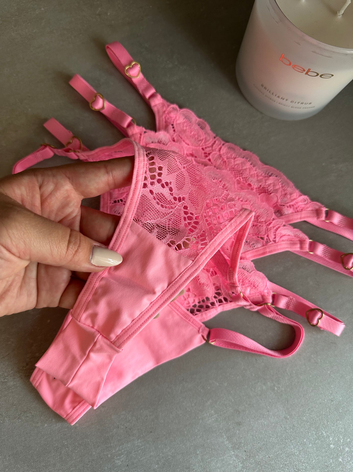SECOND SKIN LACE THONG – NEON PINK