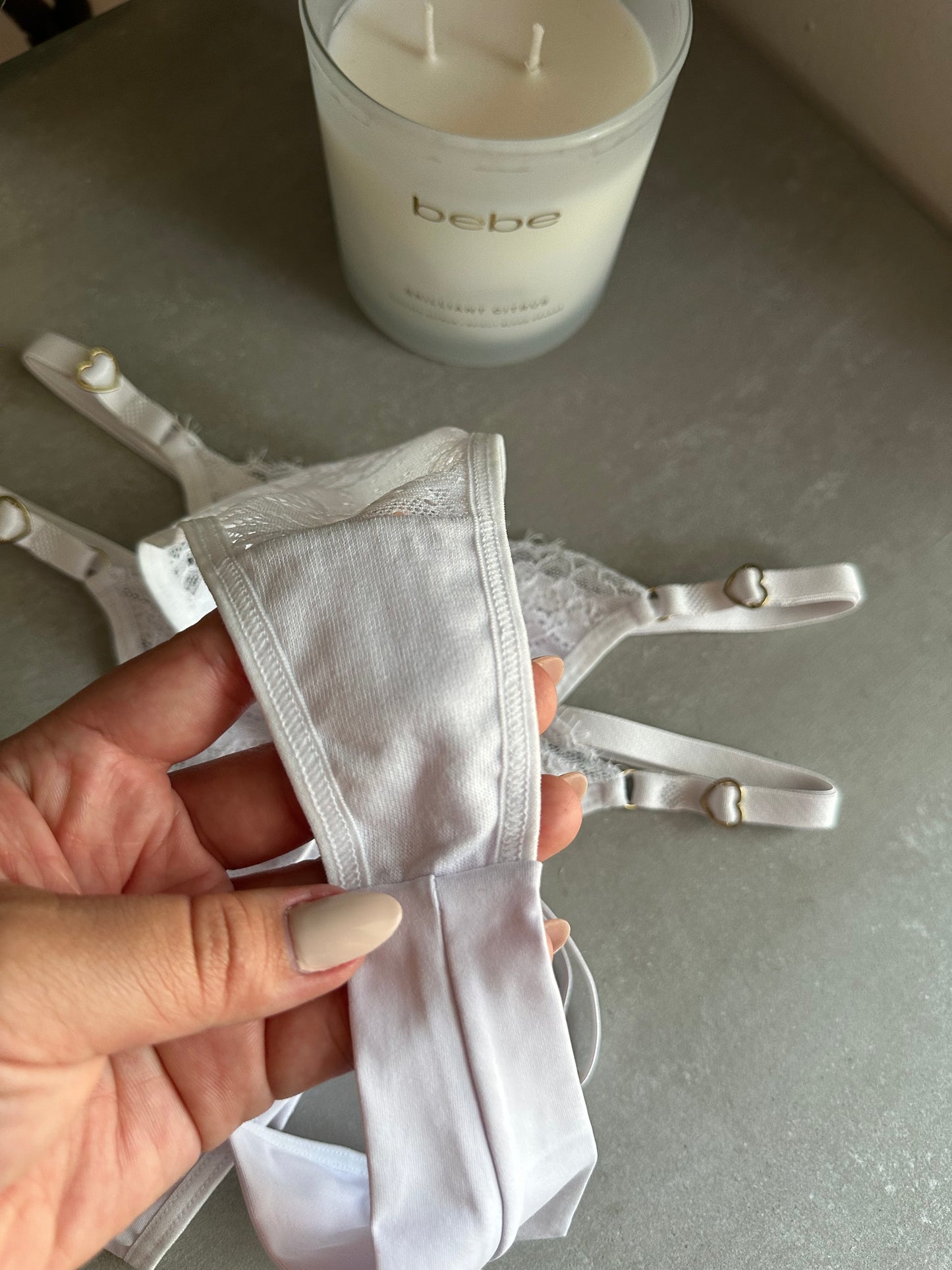 SECOND SKIN LACE THONG – WHITE