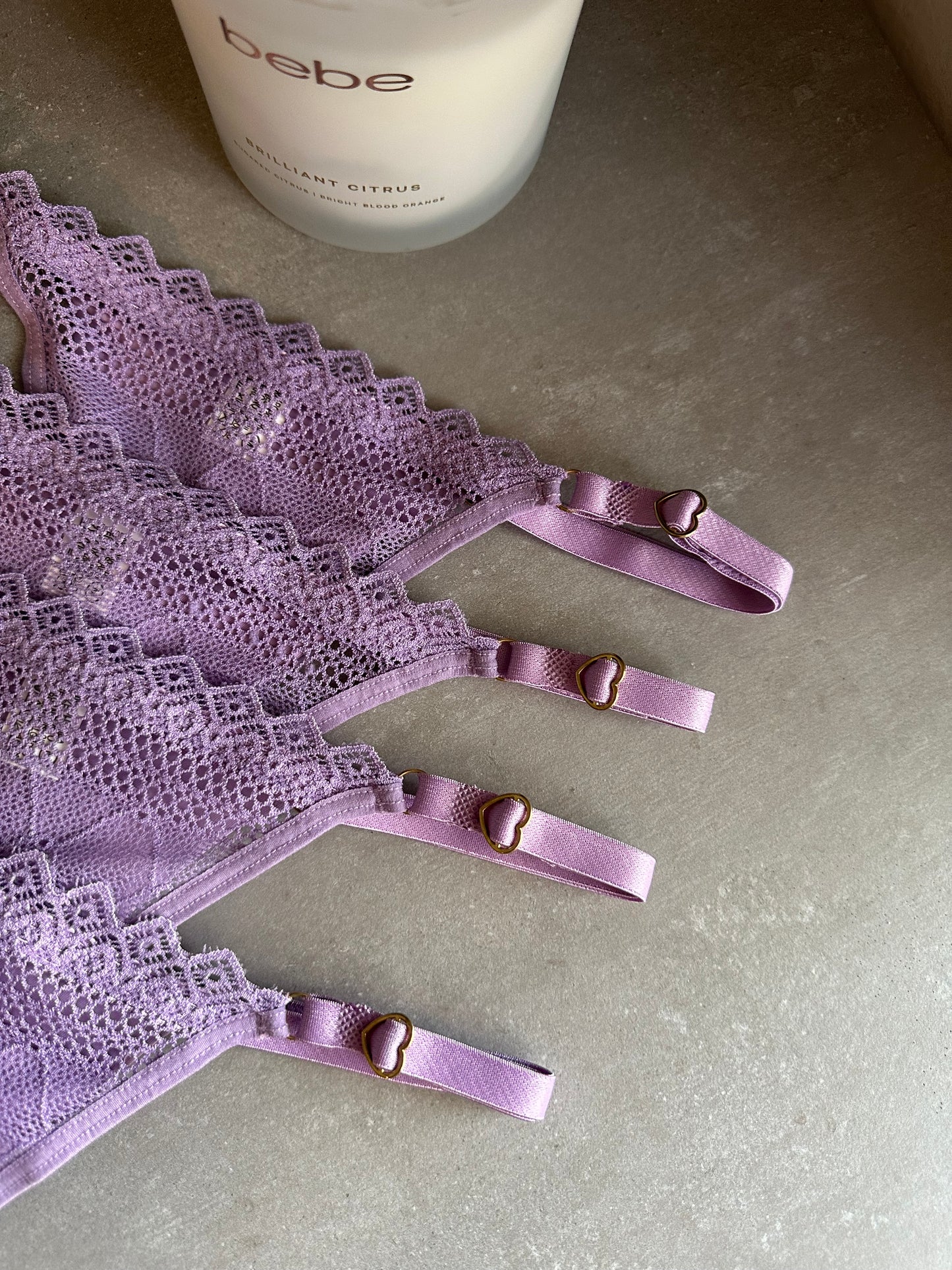 SECOND SKIN LACE THONG – LILAC
