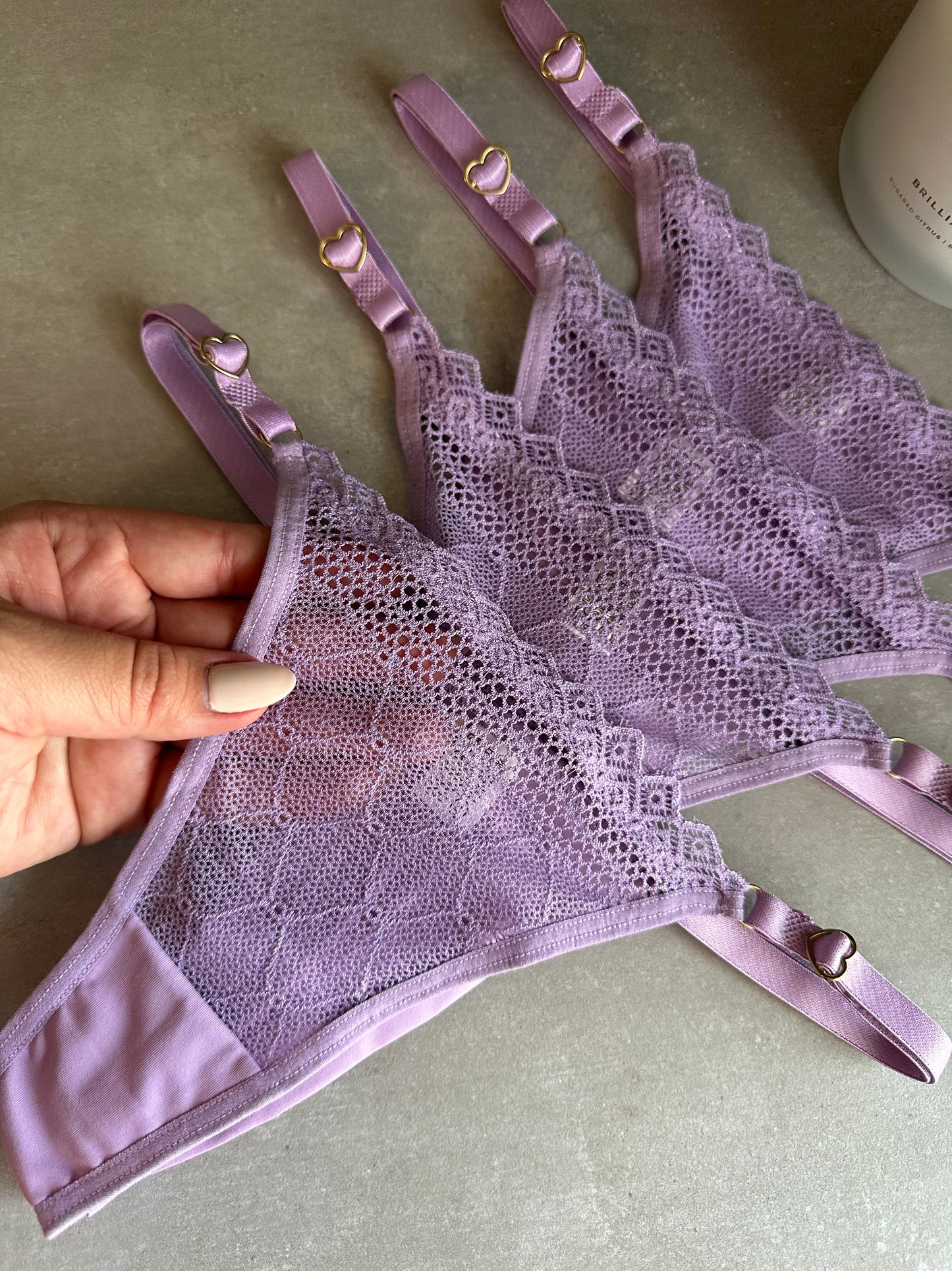 SECOND SKIN LACE THONG – LILAC
