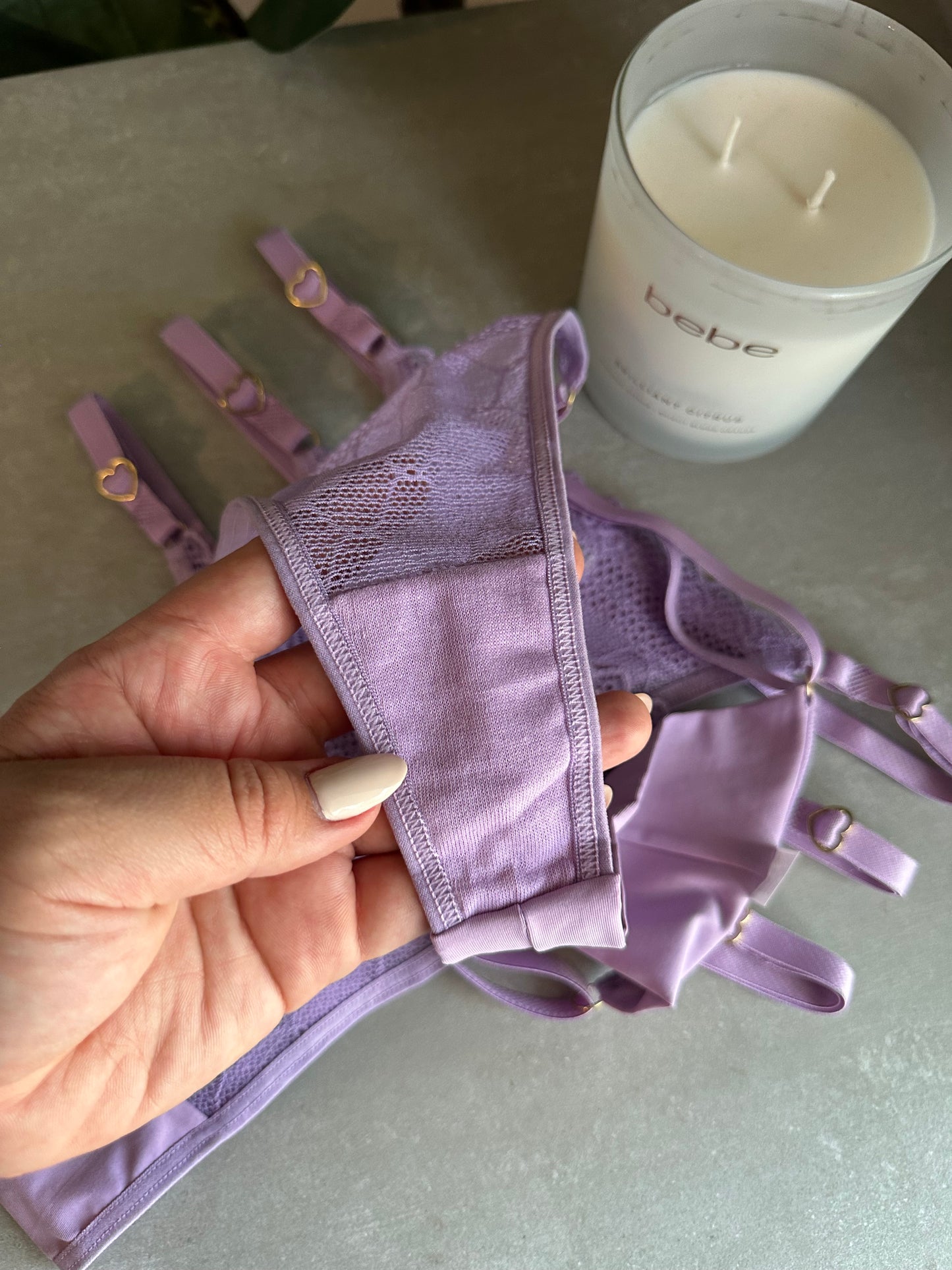 SECOND SKIN LACE THONG – LILAC