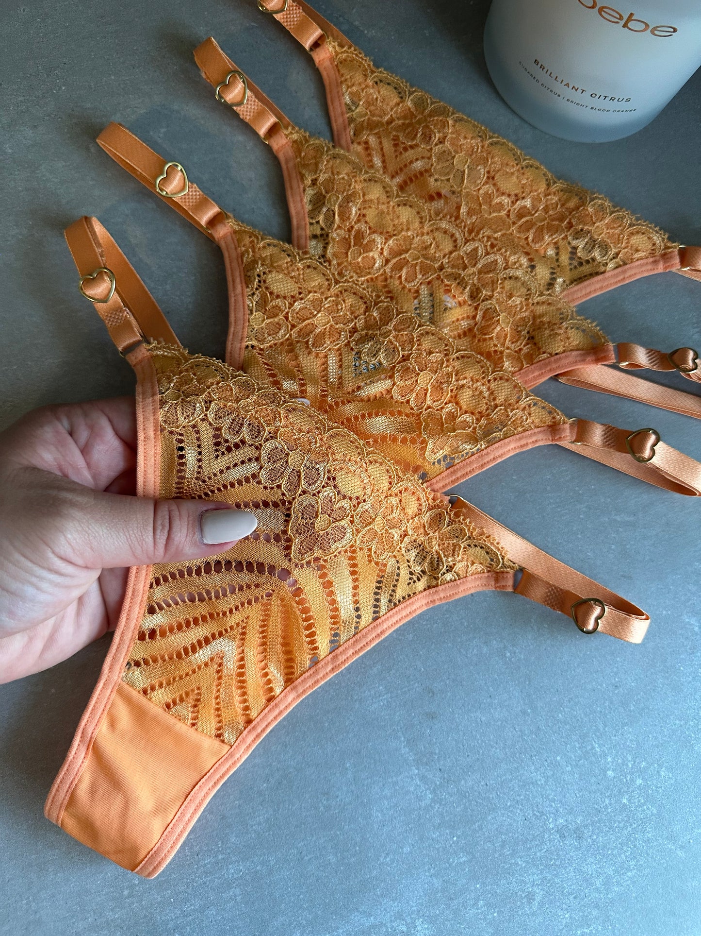 SECOND SKIN LACE THONG – ORANGE