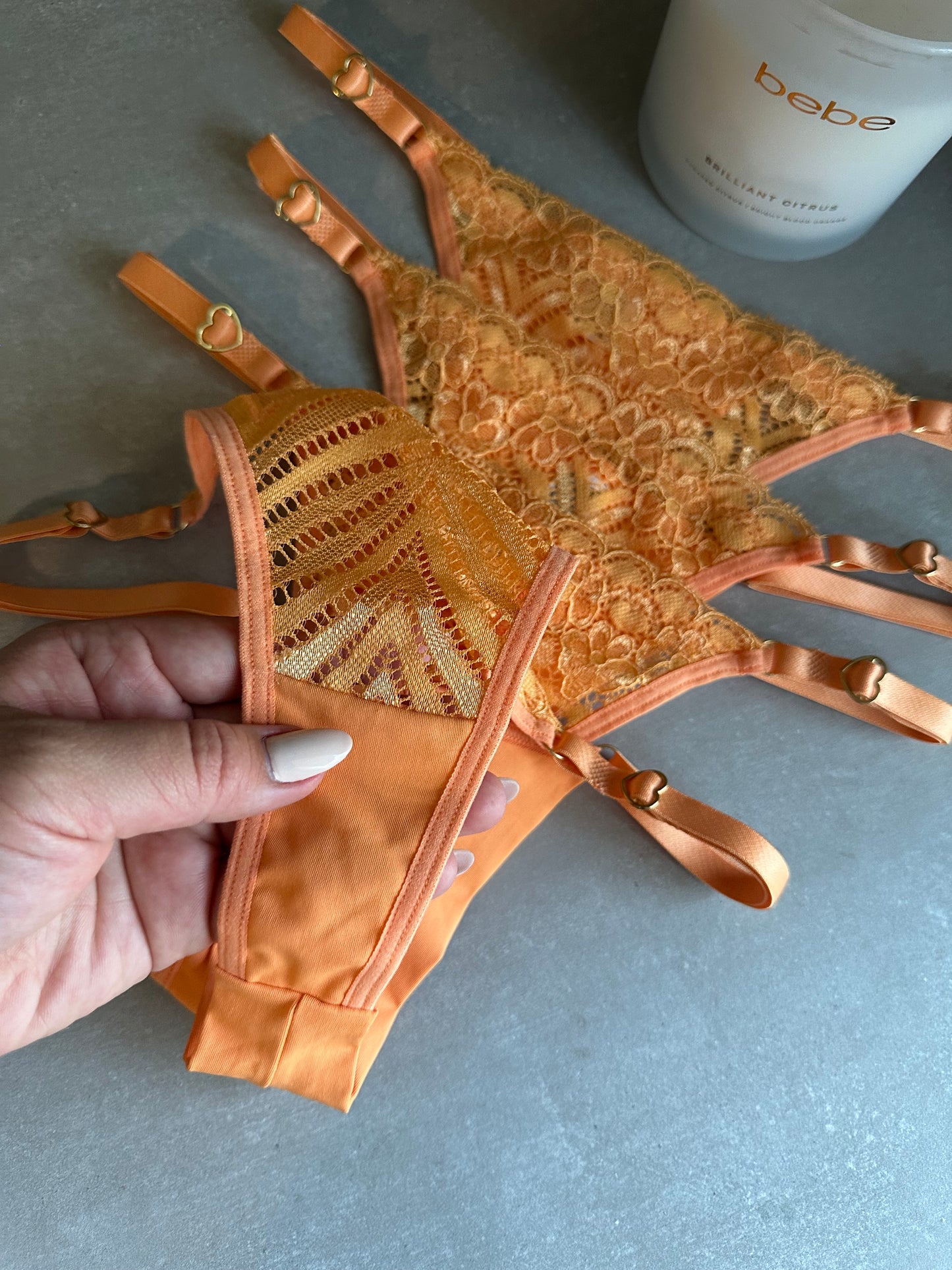 SECOND SKIN LACE THONG – ORANGE